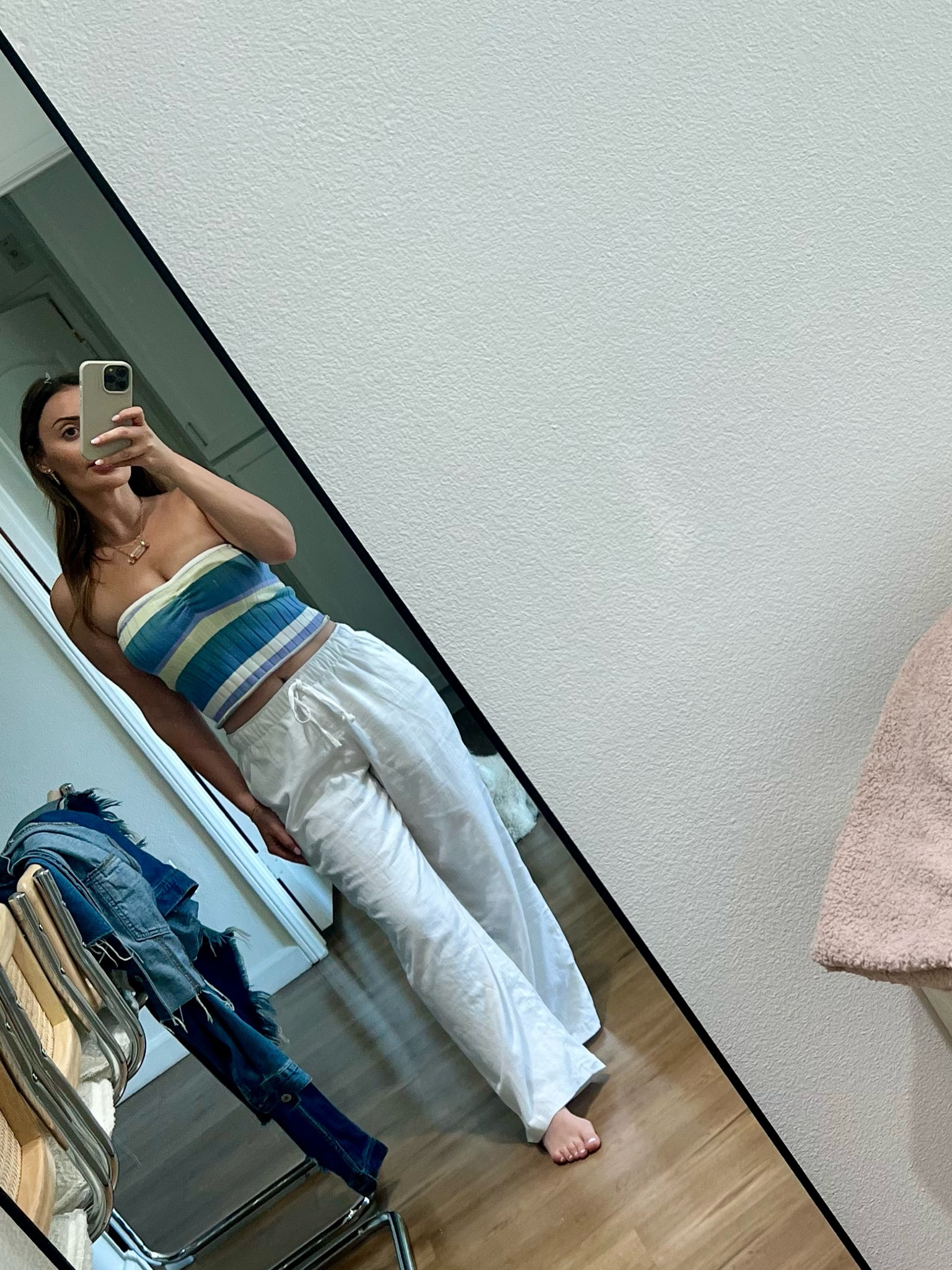 the best pants for under $40. Don’t sleep on hollister😇

#LTKFindsUnder50 #LTKSaleAlert #LTKStyleTip