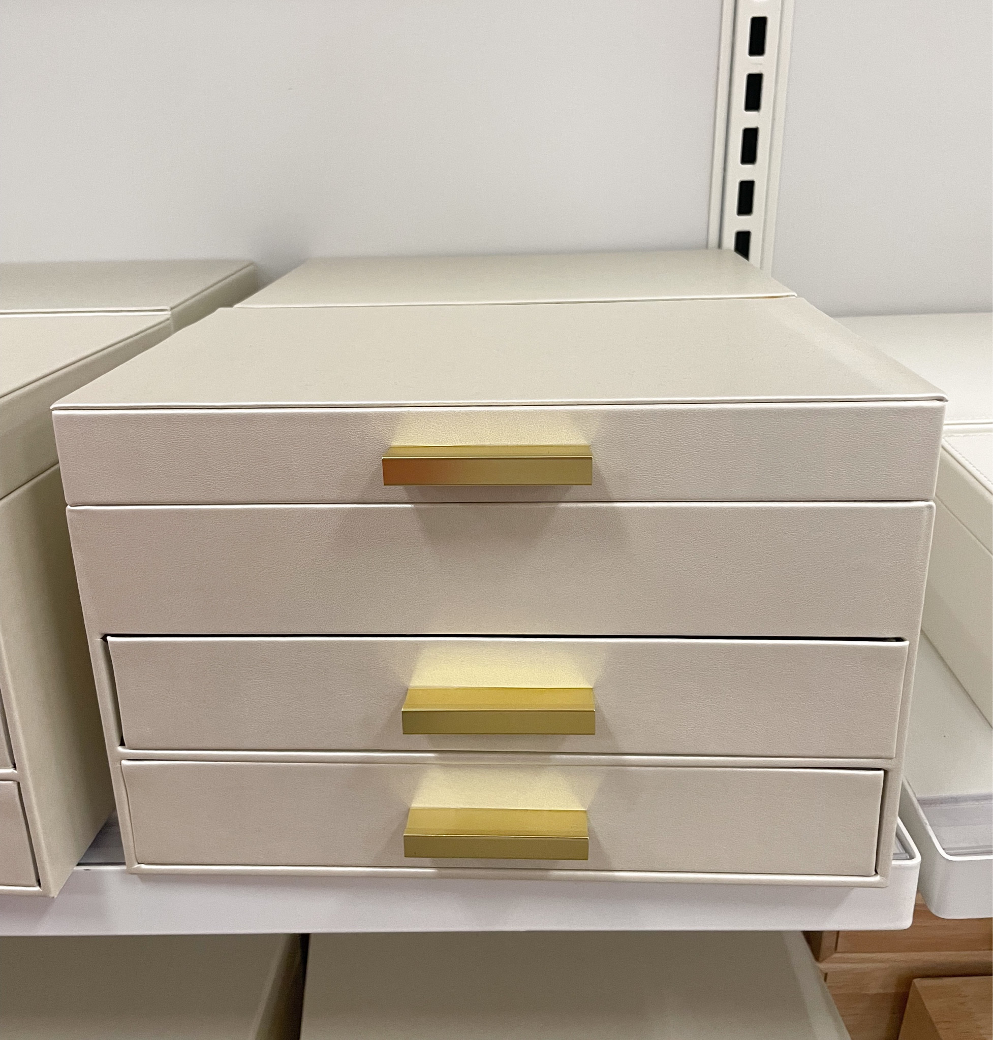 Drawer Organizer Jewelry Box 

#LTKHome #LTKStyleTip #LTKFindsUnder50