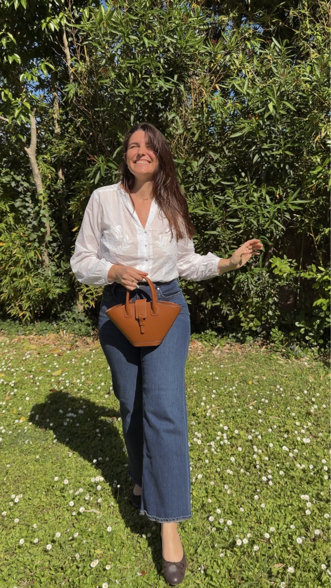 Look du Jour 🤎

Top is from last year from a French brand called La Petite Étoile (they currently only do EU shipping), I’ve linked similar options here!

@Margaux @PARIS/64