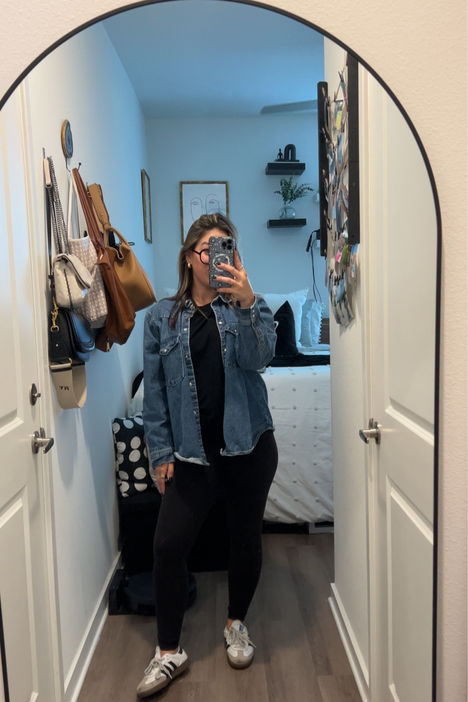 Outfit for class🖤

everyday outfit, basic outfit, outfit for class, college student, university student, student outfit, errands run, all black outfit, jean jacket 

#LTKFindsUnder100 #LTKStyleTip #LTKFindsUnder50