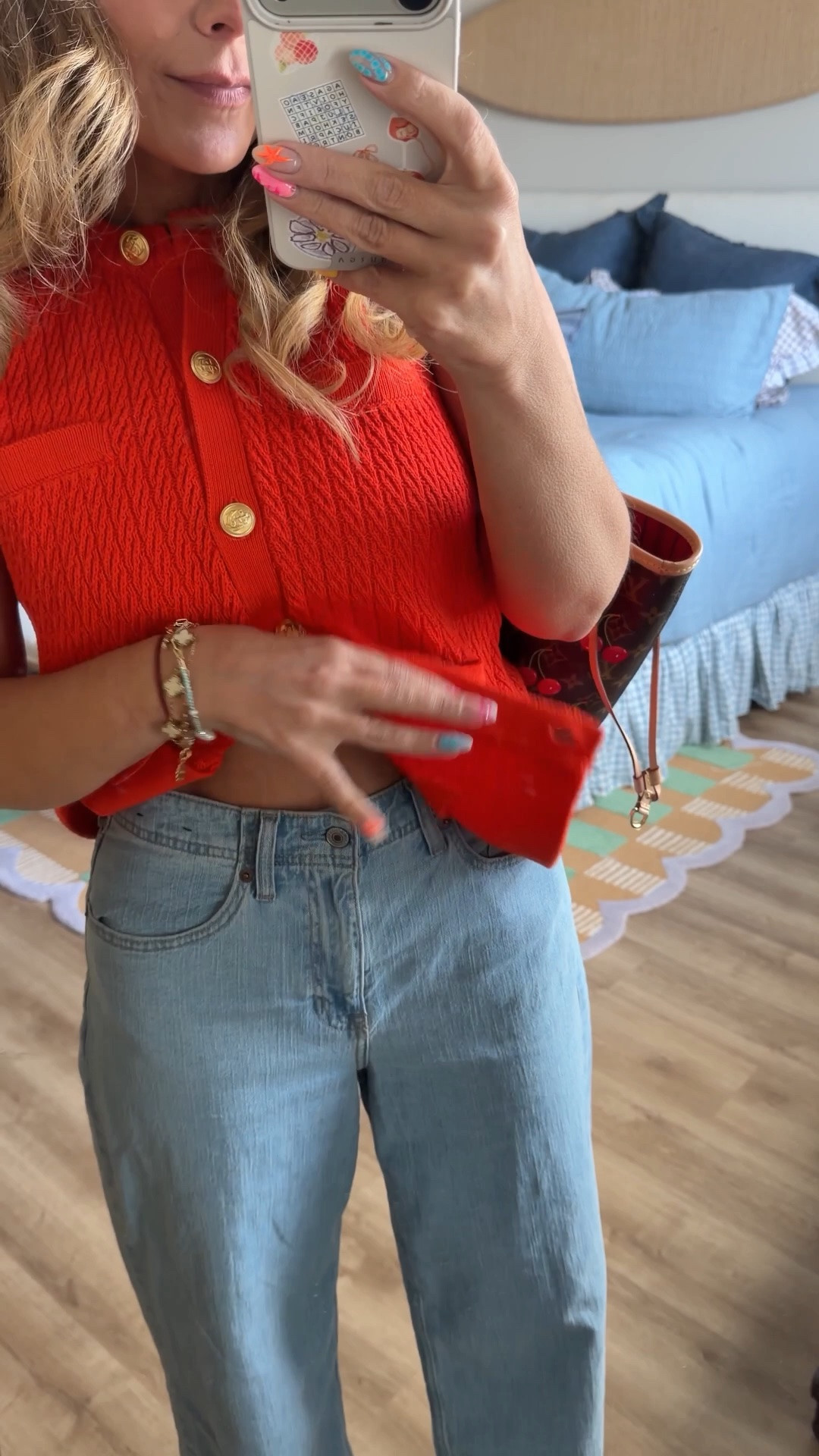 90 → $54.99 and I nearly dropped my phone. The classic fit runs straight through the hip and thigh, so nothing pulls weird — I’m 5’2” in a [size] and hemmed nothing. Light wash is the one I keep reaching for. Linked before it sells through

#LTKdayinmylife #LTKmorningroutine #LTKPetite