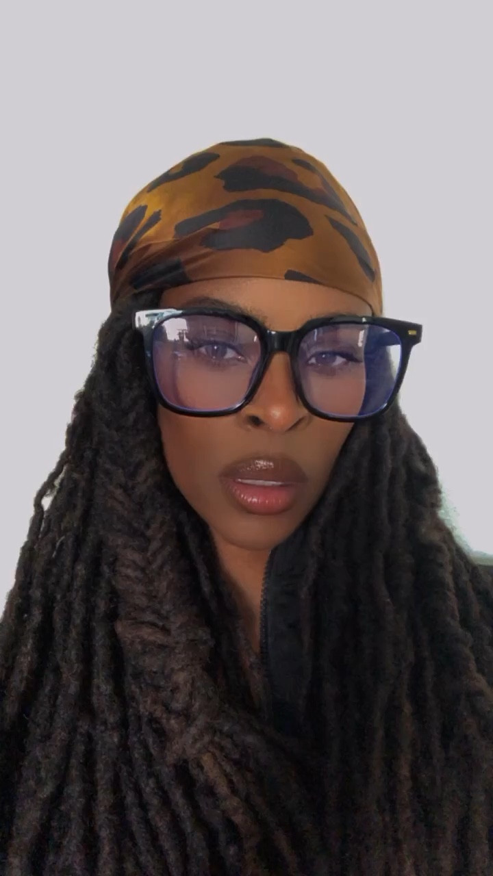 Obsessed with this glasses 😩

#LTKVideo #LTKBeauty #LTKFindsUnder50