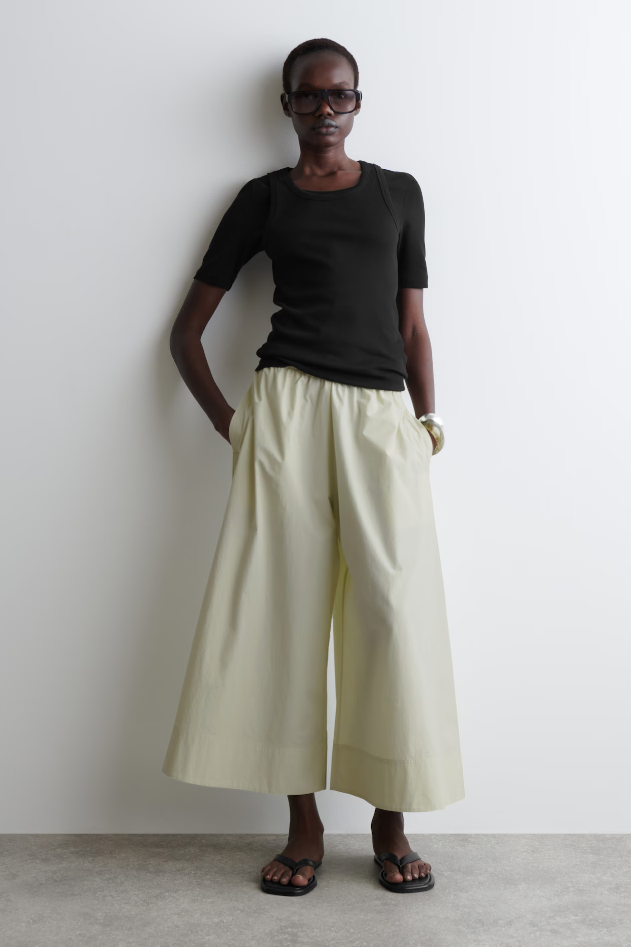 VOLUMINOUS CULOTTES - LIGHT GREEN | COS (US)