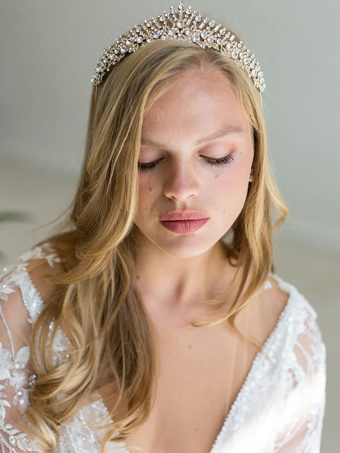 HESSA CROWN | BRIDES AND HAIRPINS