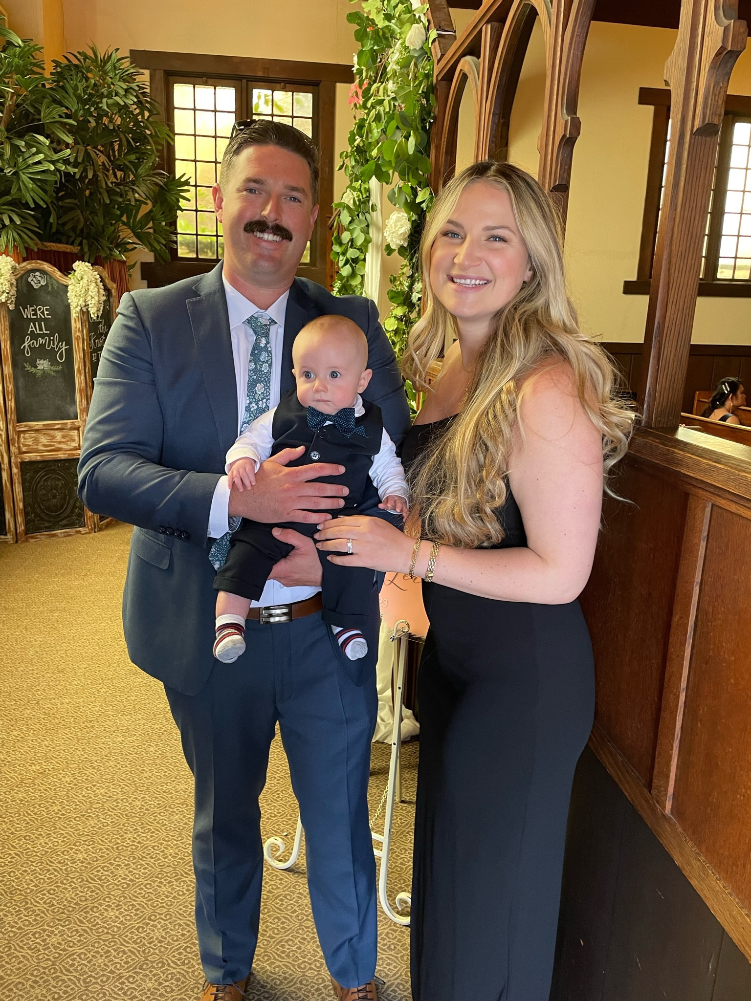 I’m obsesseddddd with this little baby suit 🥹 and so was everyone at the wedding! 

Wedding outfit
Baby tuxedo 
Baby suit
Baby wedding outfit
Wedding guest 
Lulus 

#LTKbaby #LTKxPrimeDay #LTKwedding