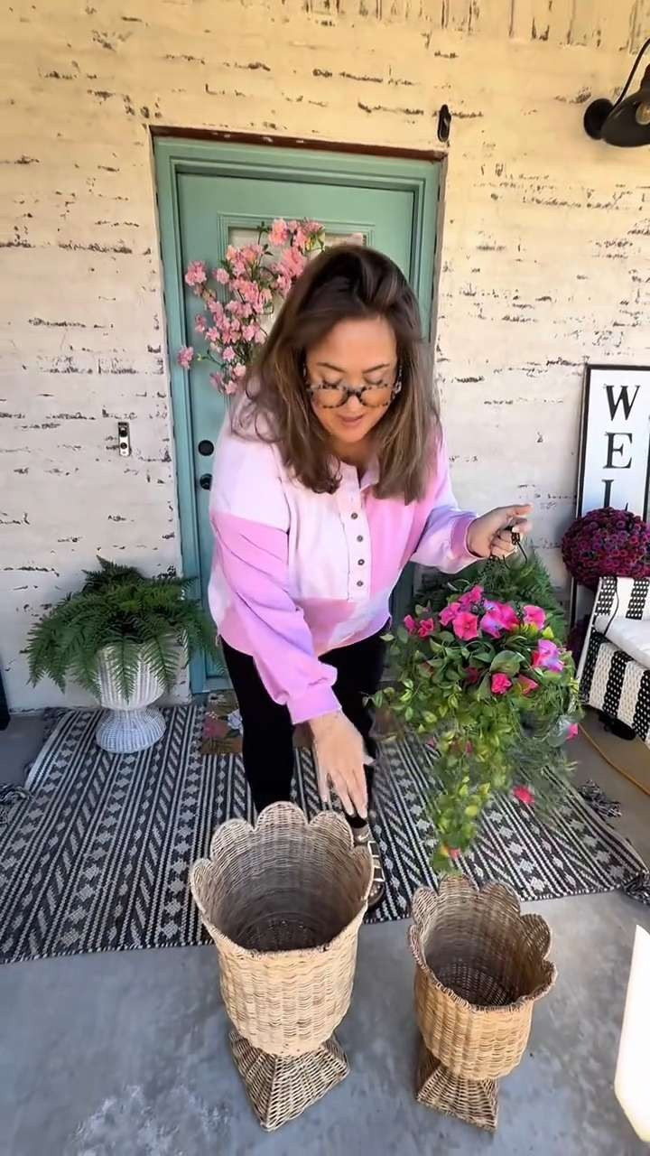 Woven Scalloped Urn planters 19" and 15" size, Indoor and outdoor decor for plants, spring decoration ideas 

 #LTKSpringSale #LTKmomlife #LTKHome