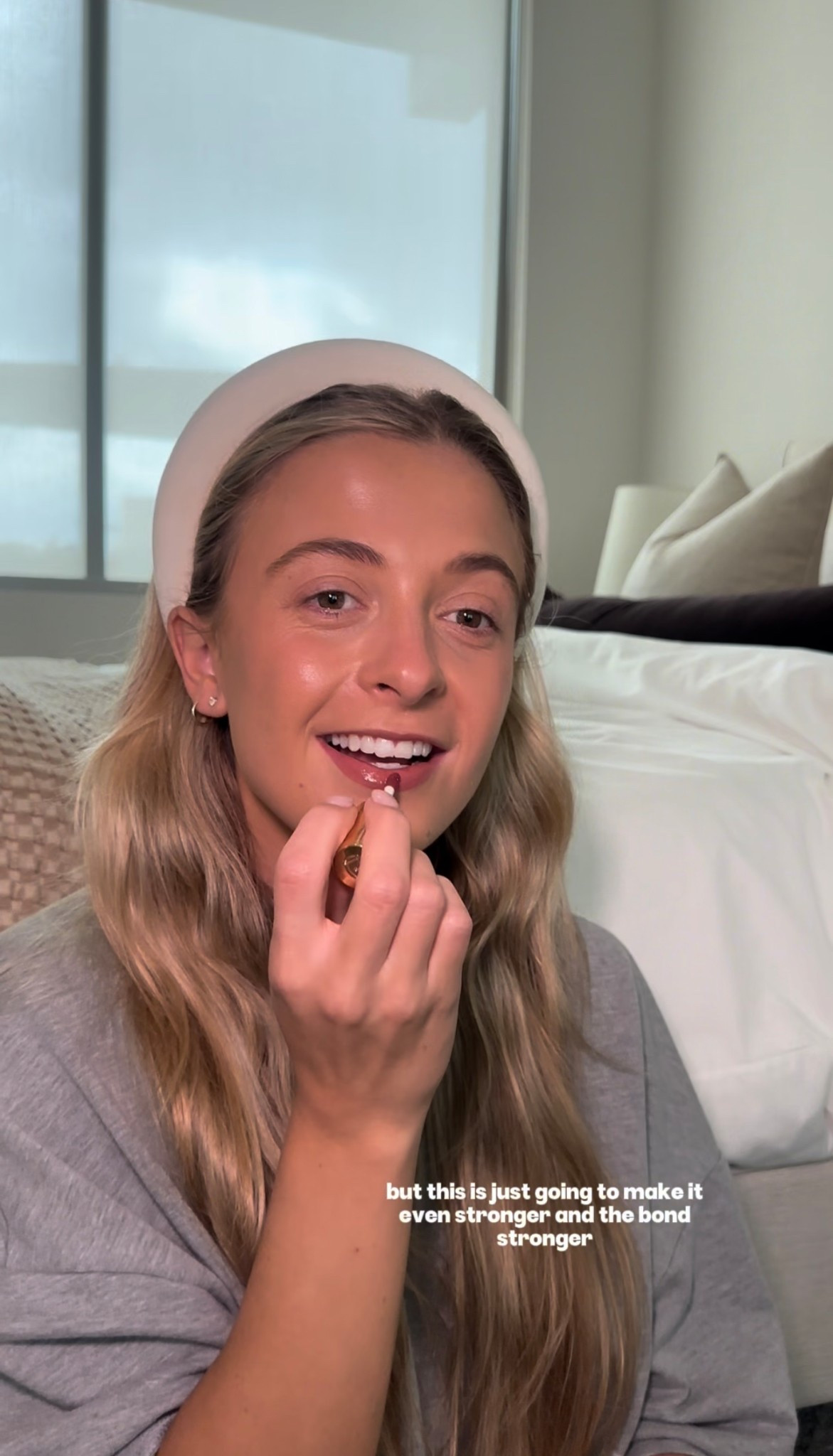 basic makeup routine, 5 min makeup, grwm, lip oil, tinted sunscreen 

#LTKGiftGuide #LTKFindsUnder50 #LTKBeauty