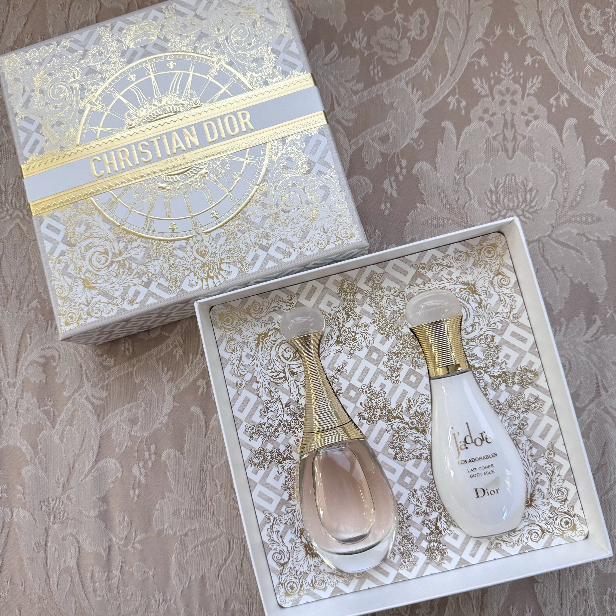 Dior Beauty Holiday Sets🌟 JADORE SET

#LTKSeasonal #LTKBeauty #LTKFindsUnder100