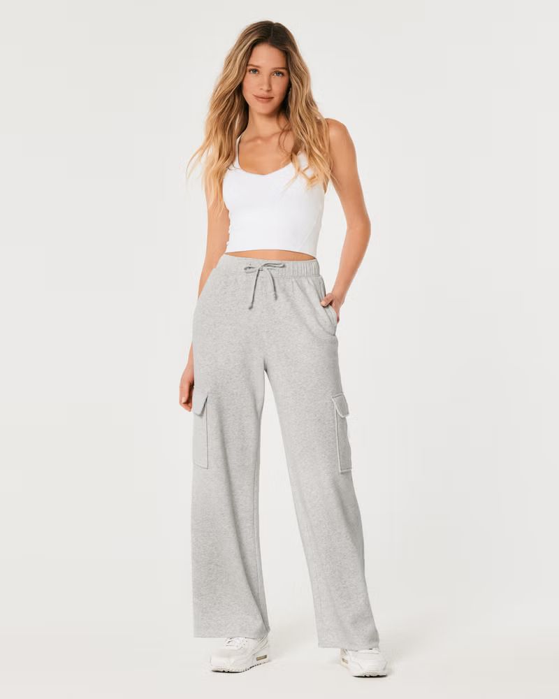 Gilly Hicks Active Wide-Leg Cargo Sweatpants | Hollister (US)
