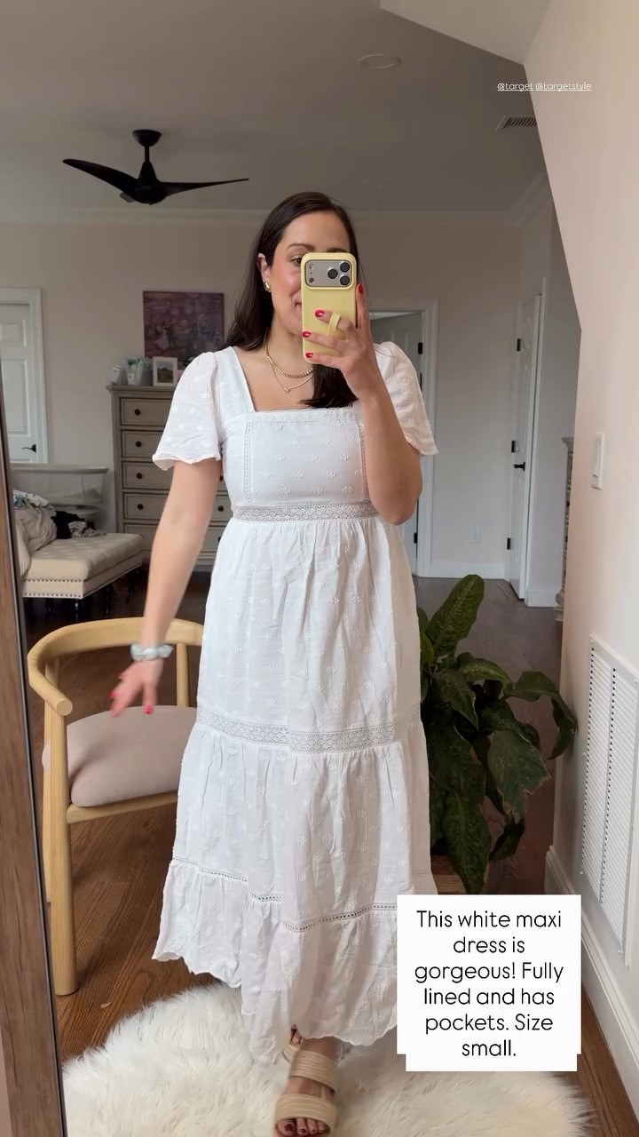 This white maxi dress is gorgeous! Fully lined and has pockets. Size small.  @target @targetstyle