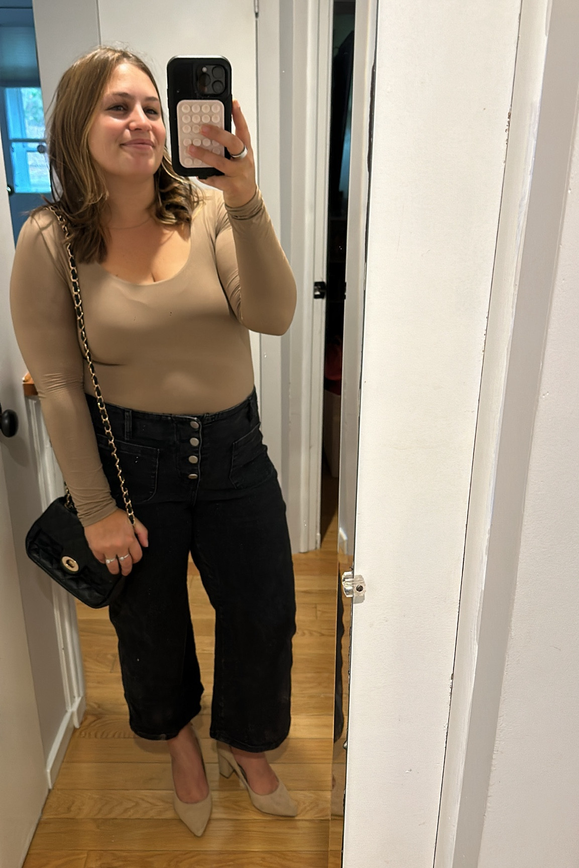 Comfiest bodysuit from Amazon for Mom’s Night Out ✨✨

#LTKFindsUnder50