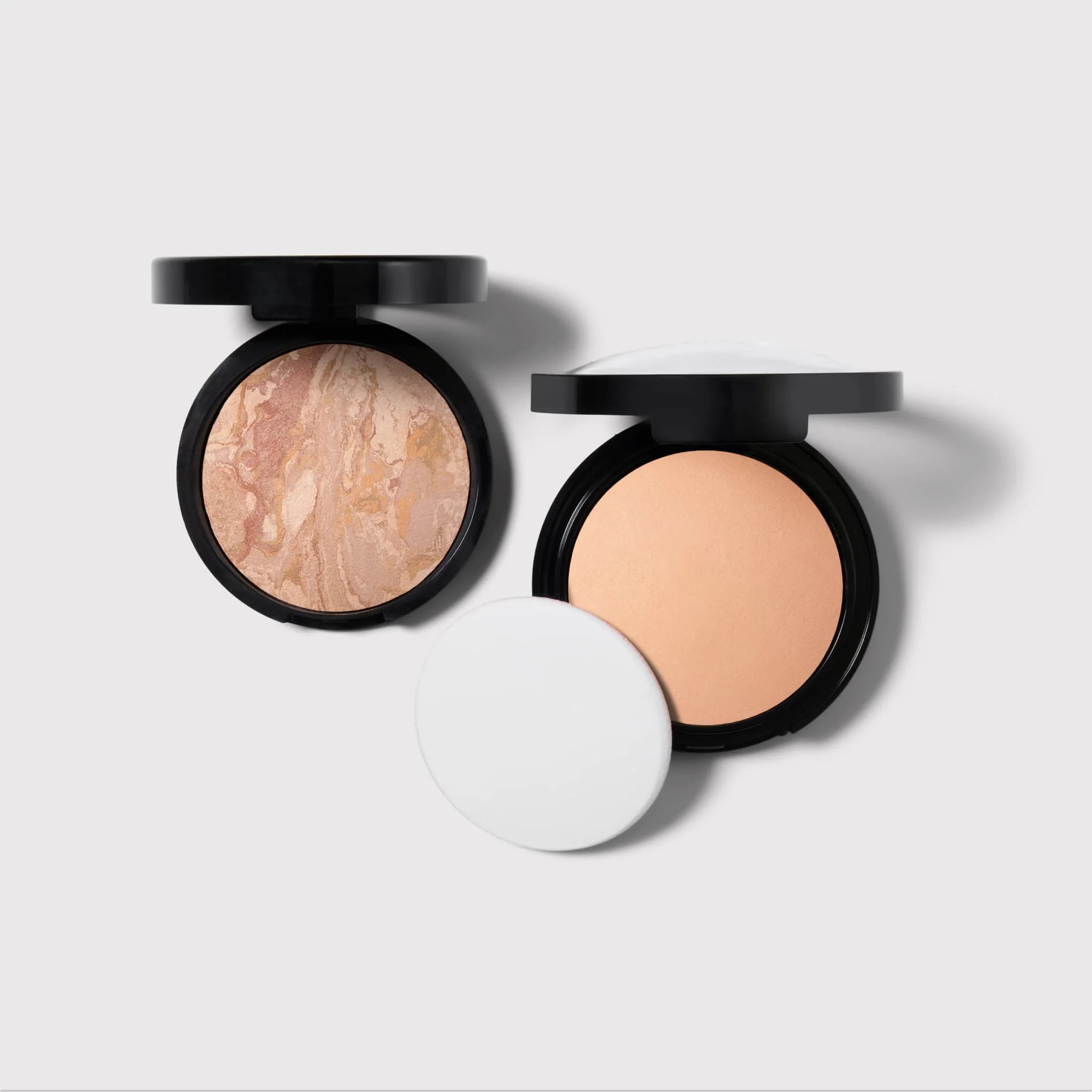 Light and Full Coverage Kit (2 PC) | Laura Geller