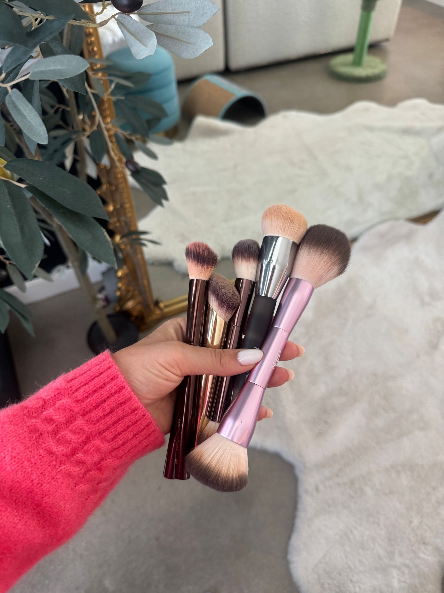 My favorite makeup brushes! 

#LTKBeauty #LTKSeasonal #LTKFindsUnder50