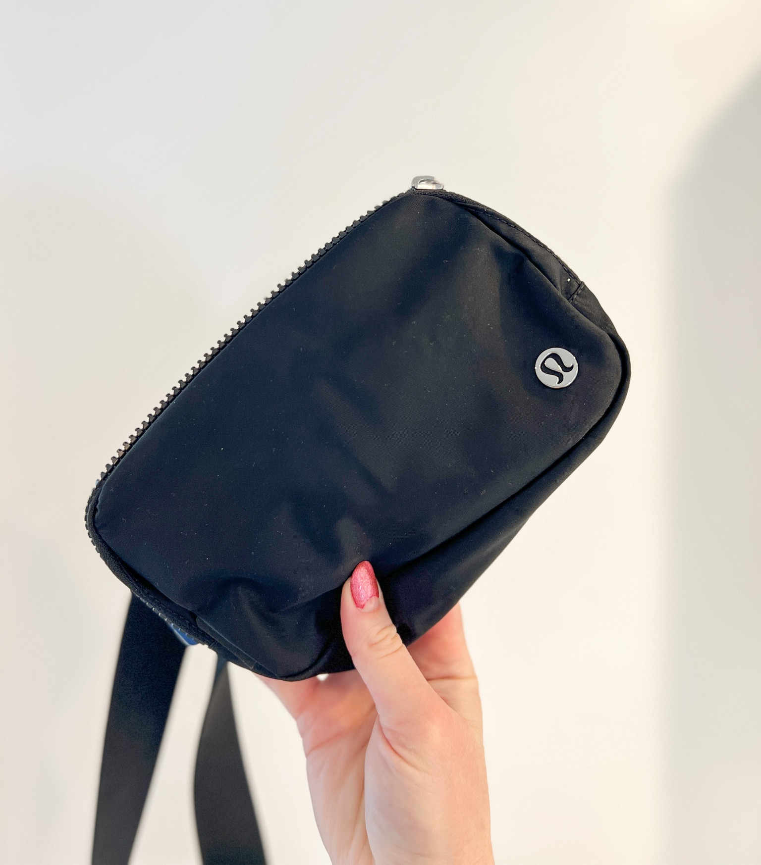 If you aren’t a purse girl like me, this is a game changer for you 🤩

#LTKtravel #LTKitbag #LTKhome