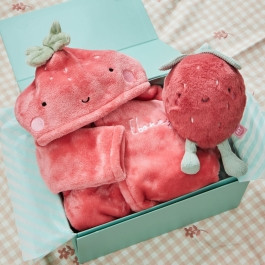 Personalised Strawberry Snuggle & Cuddle Gift Set | My 1st Years (Global)