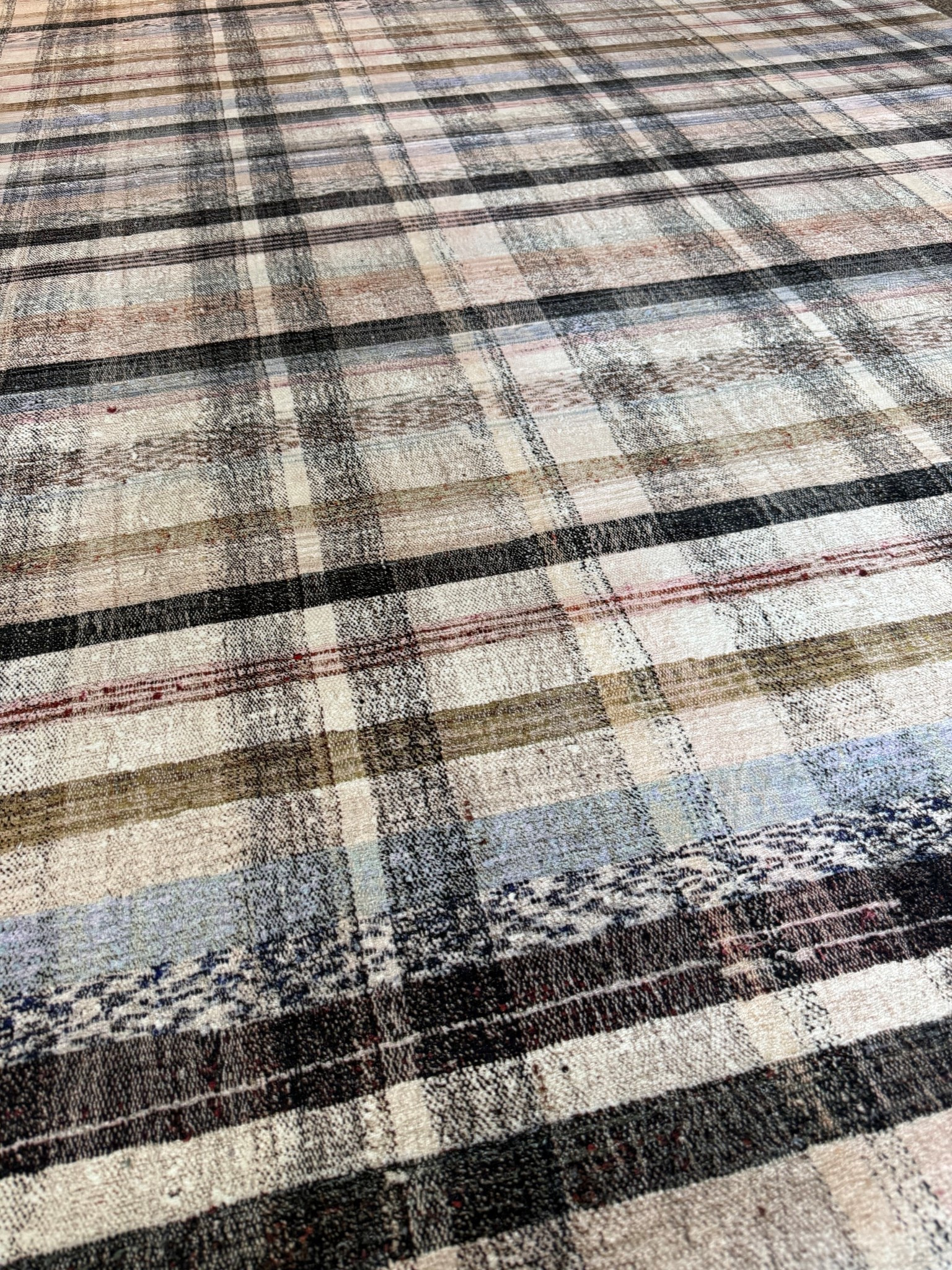 Closer up in person of the office rug! Our office is color drenched in dark green so this rug has the perfect pop of that color and added detail. On sale now! ✨

#LTKHome #LTKSaleAlert