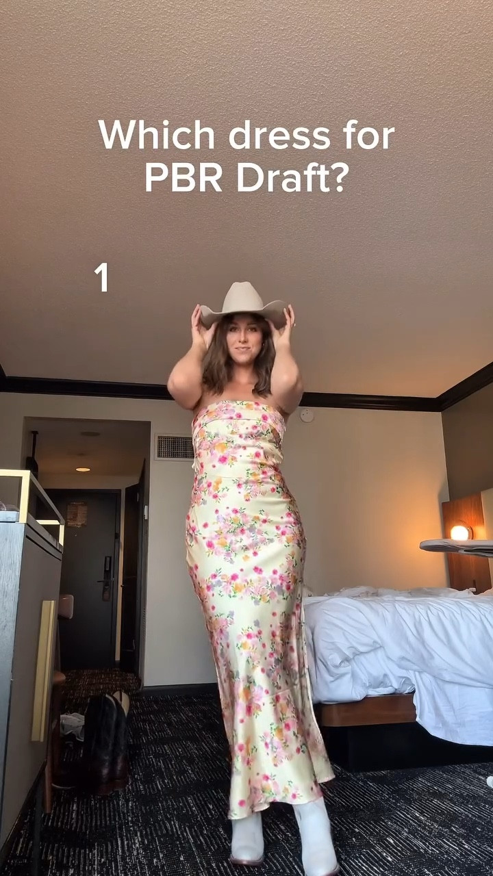 Comment your fav 🥰 

PBR Draft outfit! Silk and florals with boots 🤠 can’t go wrong! Western with a twist 🤍

#pbrdraft #pbr #ootn #hayleyandmo #ridewildokc #fearlessfromthestart