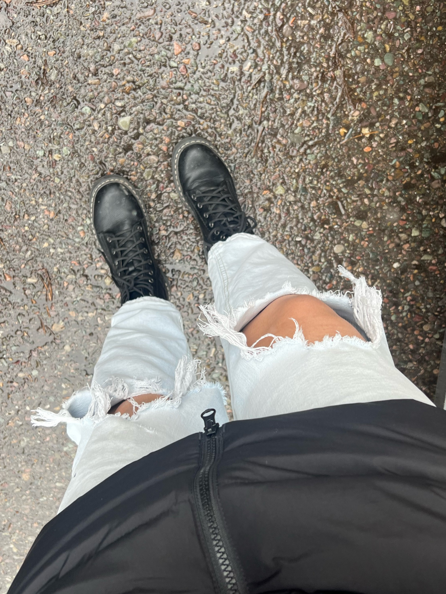 Anyone else ready for summer?! 😅 

Winter outfit idea
Alternative fashion
Alt style 

#LTKSeasonal #LTKstyletip