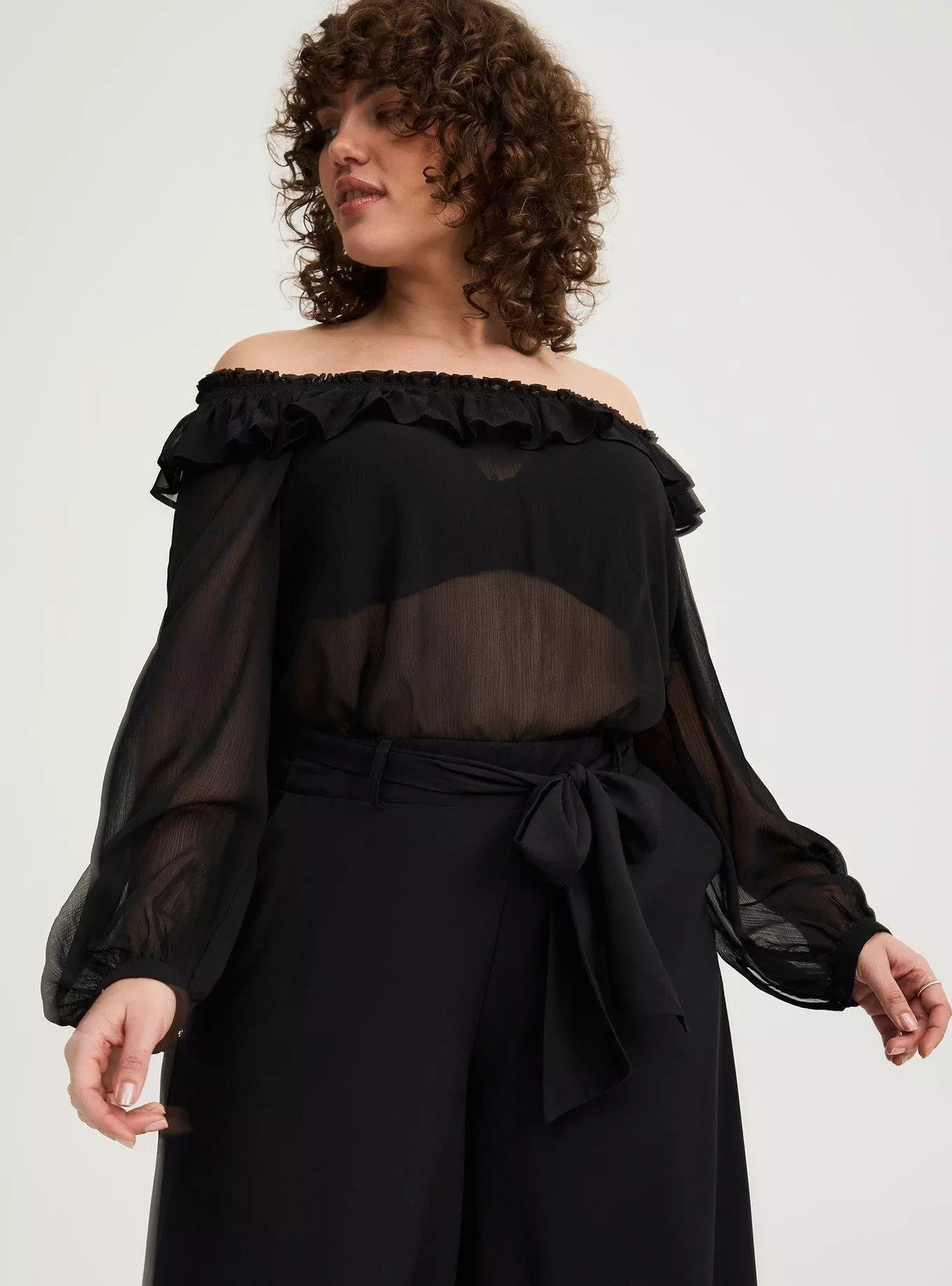 Off-Shoulder Ruffle Top | Torrid (US & Canada)