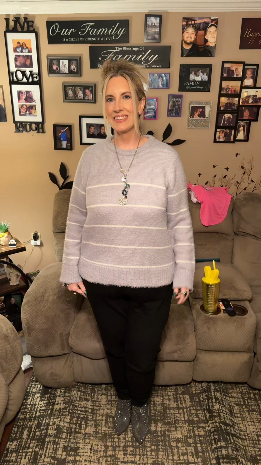 Happy Wednesday y’all! Hope everyone has a great day!  #ootd #Wednesday  ￼

#LTKootd #LTKBeauty