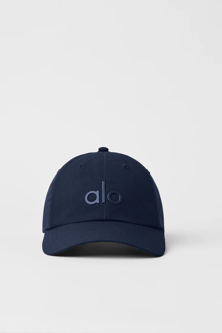 | | Alo Yoga (US)