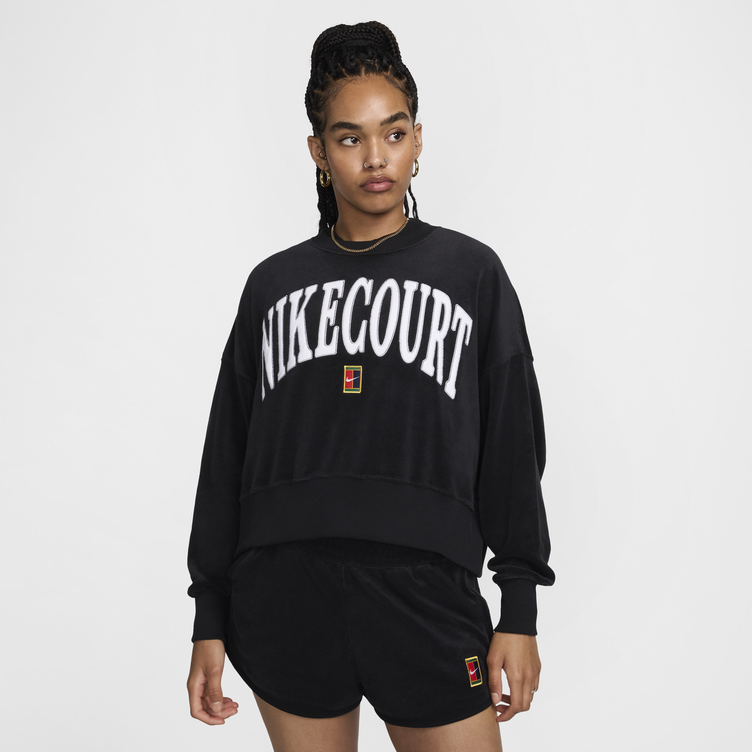 Nike Women's Court Heritage Over-Oversized Crew-Neck Graphic Tennis Sweatshirt in Black | FQ2242-010 | Nike (US)