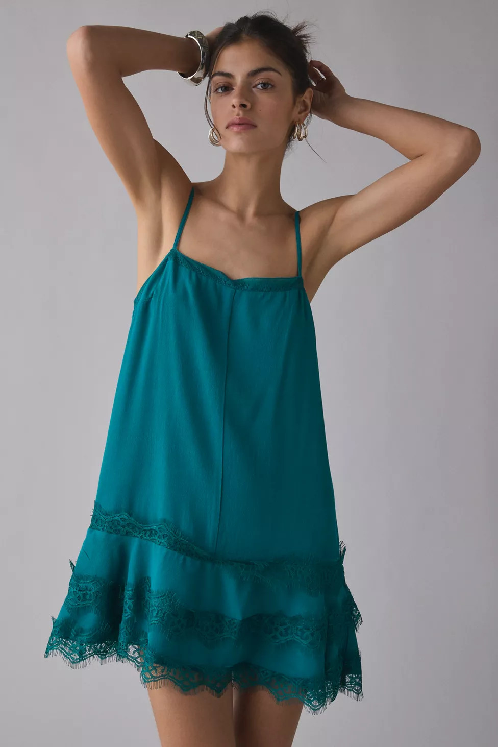Kimchi Blue Up In The Air Tiered Lace Slip Mini Dress | Urban Outfitters (US and RoW)