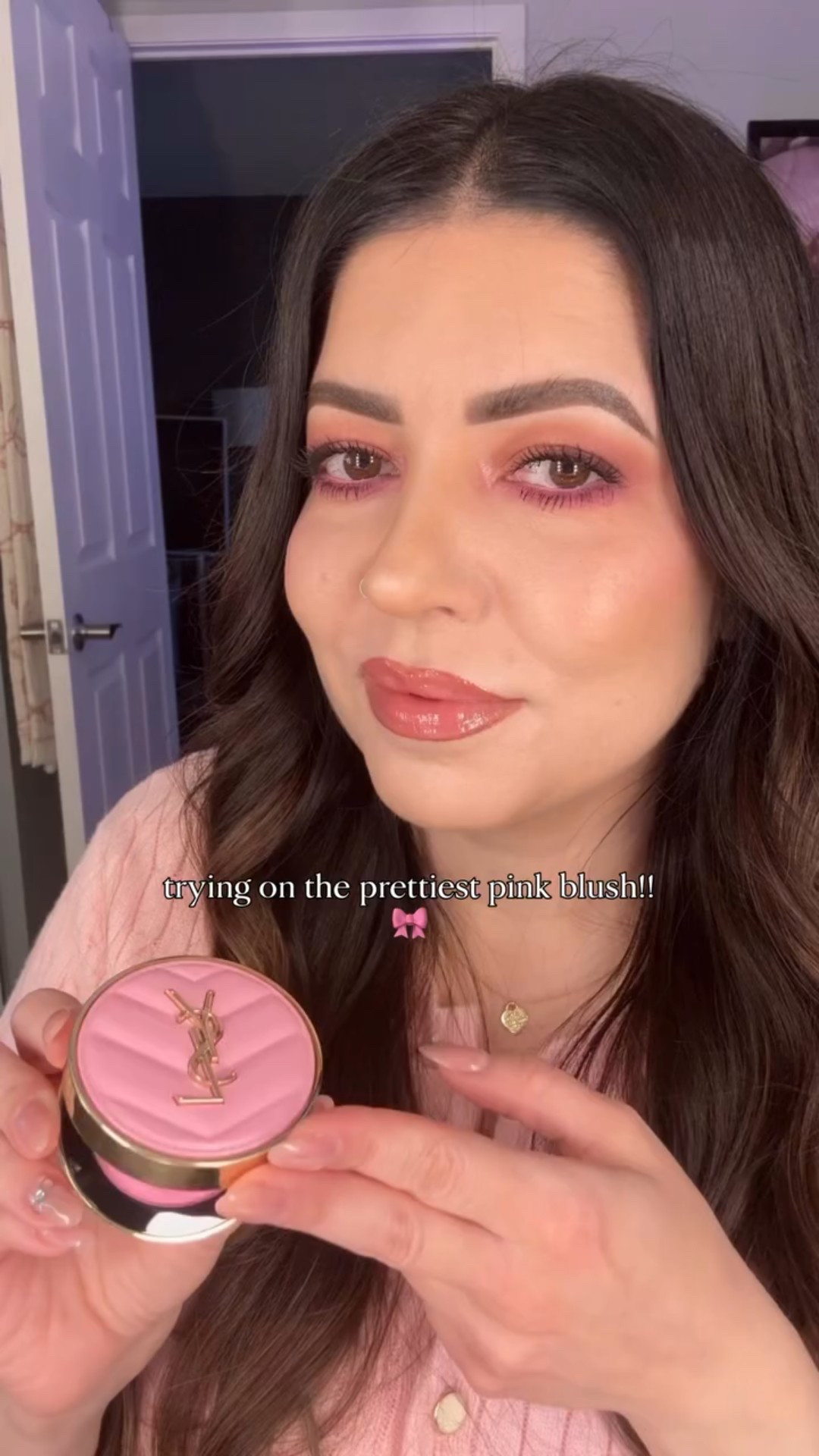 The most perfect pink!!!😭🎀🪞🩰✨

Baby pink blushes are my obsession! Forever on a quest for the perfect shade of pink and this one just may be it😍
I have this blush in another shade and completely forgot how beautiful the formula is!! The blend is chef’s kiss!! 🥹

Wearing @yslbeauty make me blush 24h buildable powder blush in shade ‘babydoll pink’

All product links from my posts are added to my LTK (link in bio)🎀

Follow @colour.mepretty for more makeup looks!

#ysl #blush #pink #makeup #explorepage