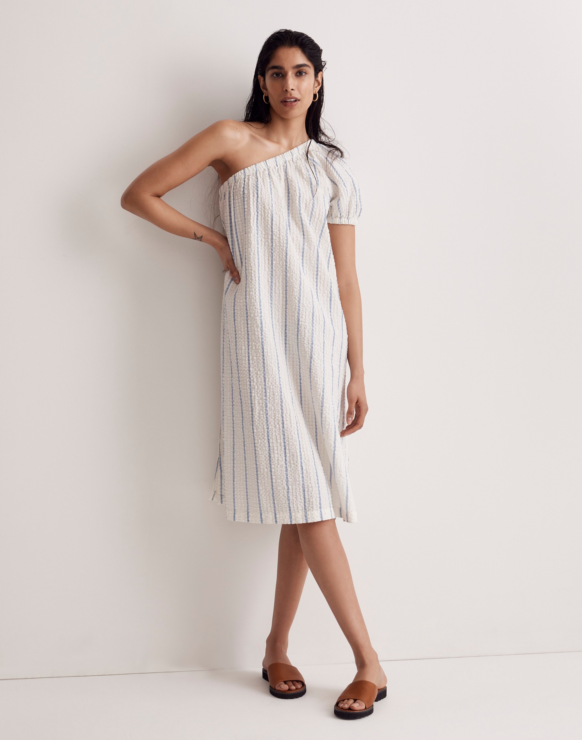 Seersucker One-Shoulder Puff-Sleeve Midi Dress in Stripe | Madewell
