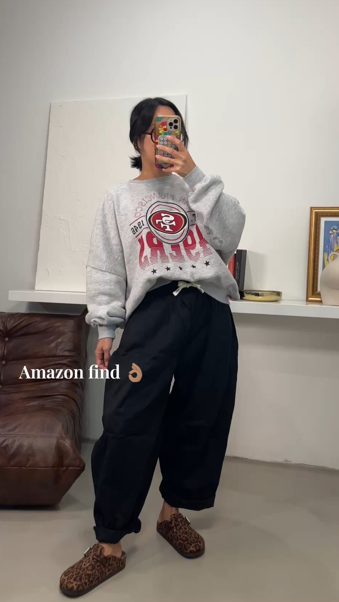 I love a bagging pant!! Wearing size medium for an oversized fit. 

#LTKStyleTip #LTKPetite #LTKFindsUnder50