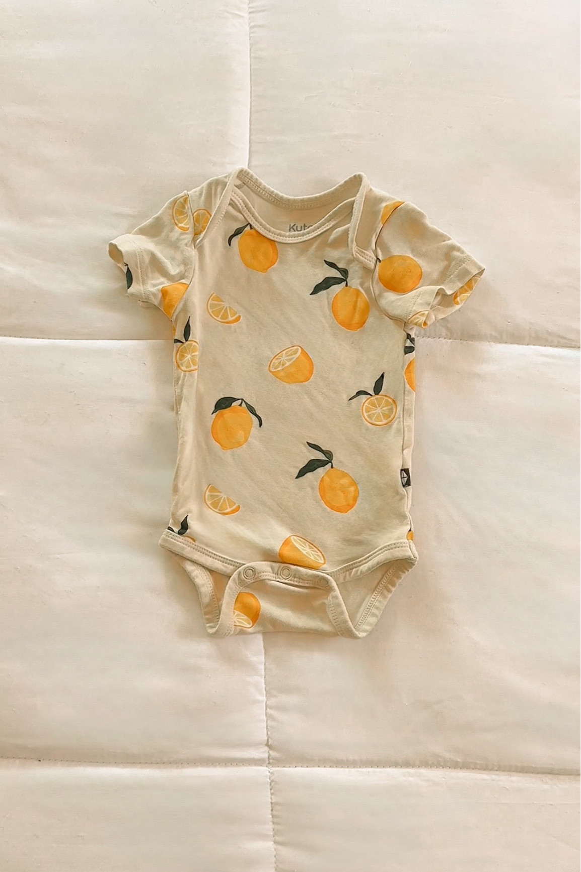 Lemon bodysuit from Kyte Baby in size newborn for baby boy

Kyte Baby | Bamboo | Bamboo baby clothes | baby clothes | newborn | lemon | summer 

#LTKKids #LTKFindsUnder50 #LTKBaby