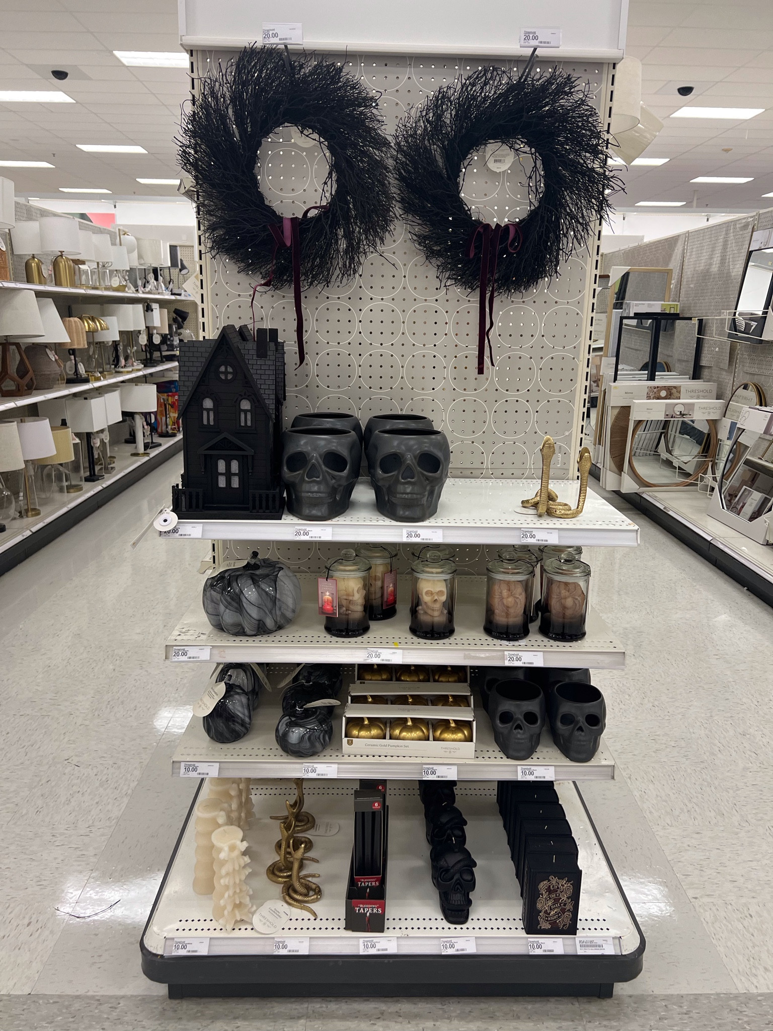 Target // halloween  // decor
// wreath // candle // skull
// snake // pumpkin

#LTKSeasonal #LTKHome