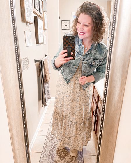 Springtime meets dressy + casual. 🌸

*NOTE: I linked the exact denim jacket, I just took the ruffle hem off of it. 😉 
-
@wallicases are the BEST. 
-
https://wallicases.com/?rstr=48227 
-
use code: ‘simplysweet’ to SAVE on your order. 😍#LTKstyletip #LTKshoecrush

#LTKSeasonal