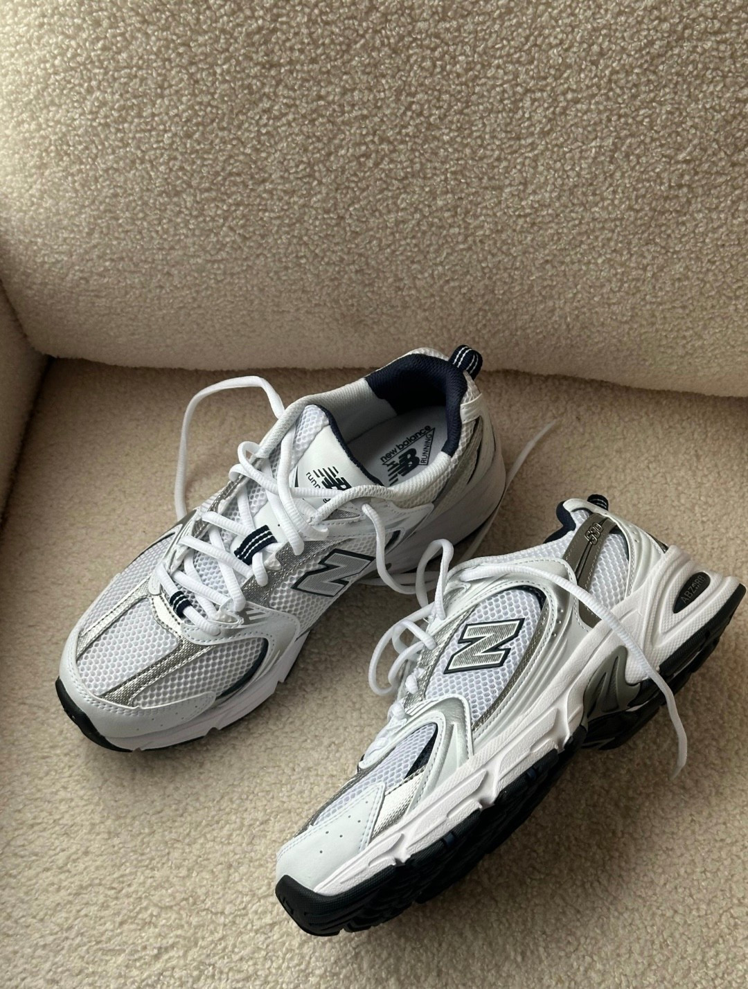 New Balance 530s



#LTKU #LTKActive #LTKmomlife