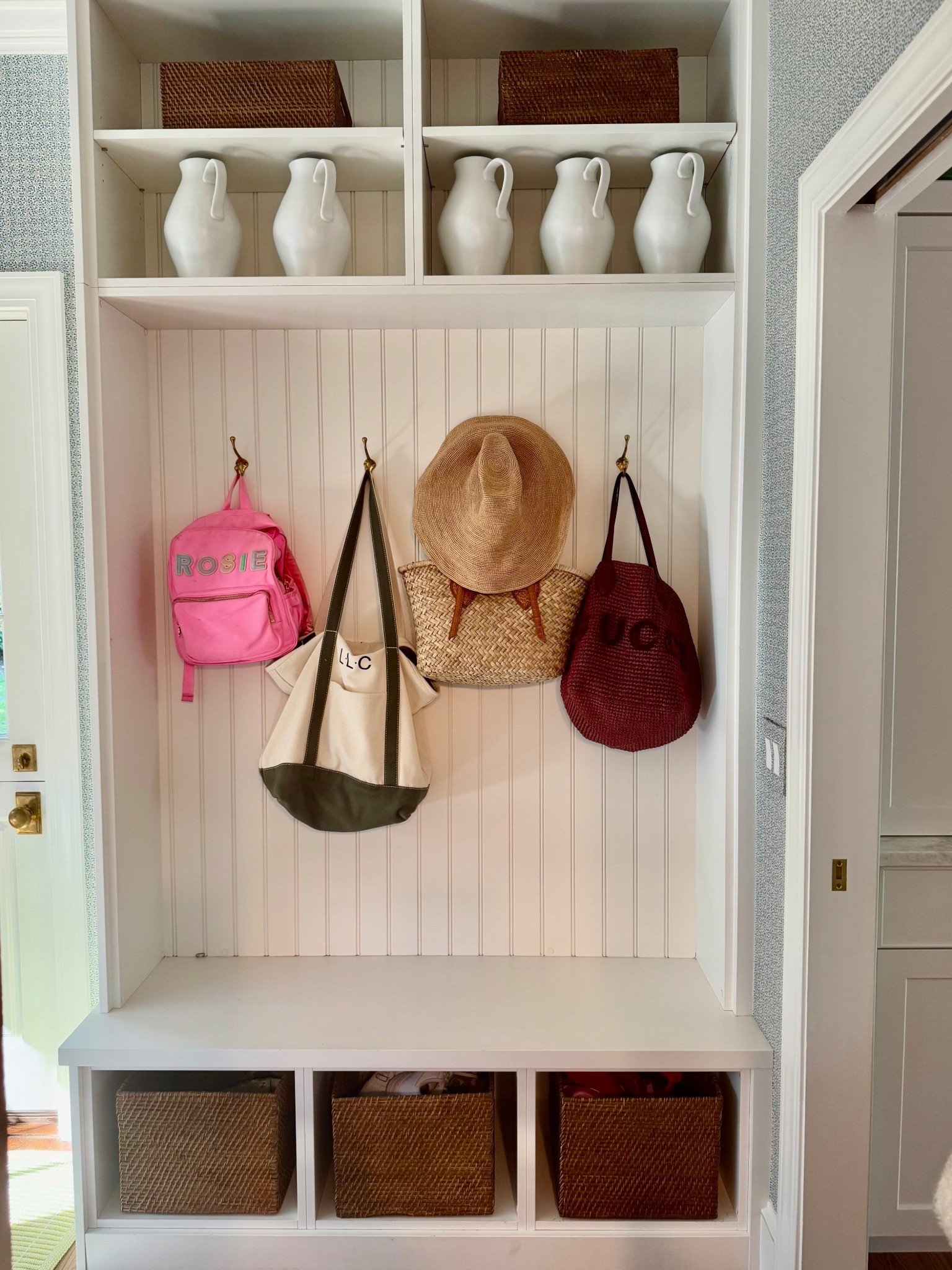 Zhushing the mud room