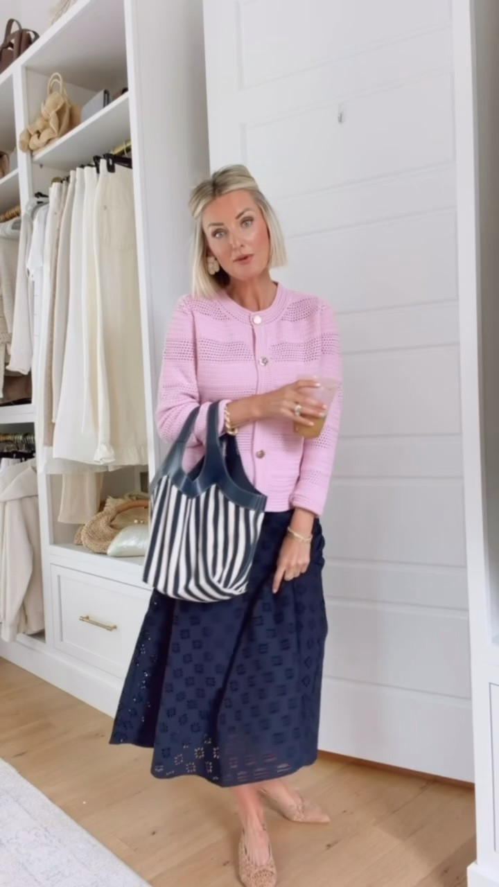 How cute is this spring workwear look?! Wearing S in the cardigan & 0 in the skirt.

Loverly Grey, spring fashion, spring outfit ideas, spring workwear 

#LTKootd #LTKSeasonal