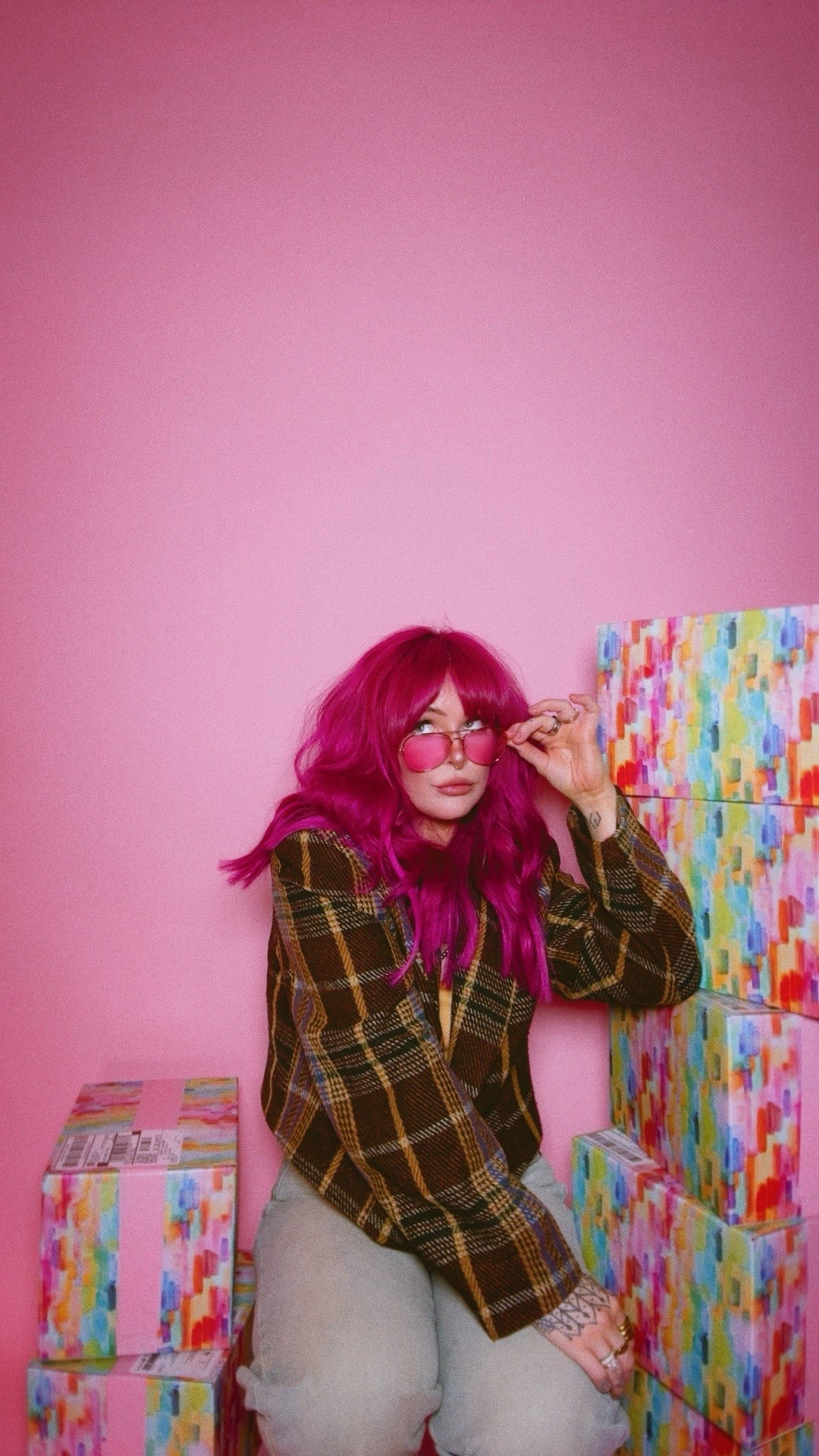 PINK BACKDROP DEETS 💗

#LTKootd #LTKgrwm #LTKSaleAlert