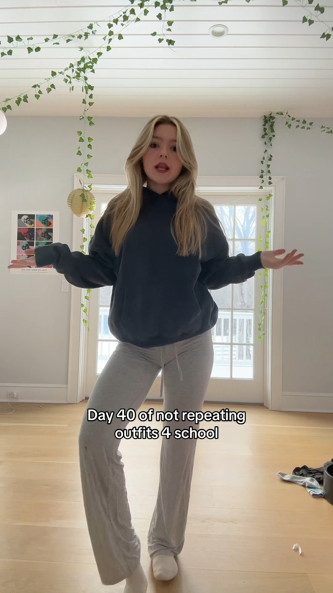 Hoodie is Hollister m
Pants are Aritzia and TikTok Shop s

#LTKBeauty #LTKU #LTKStyleTip