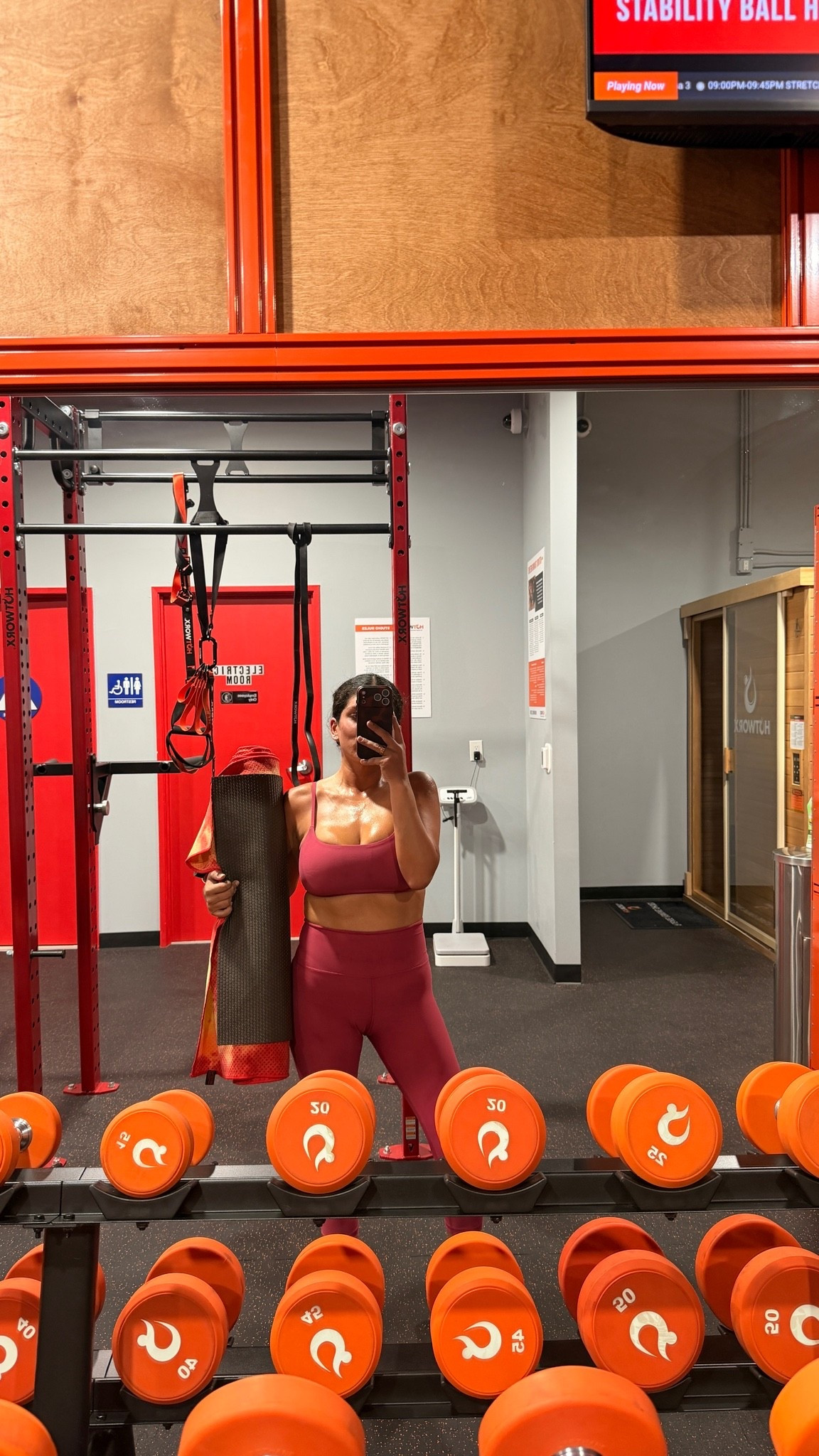 Strong, focused, and feeling good in a matching workout set ❤️‍🔥 The rich berry tone makes this gym look just as cute as it is functional.

#WorkoutSet #MatchingSet #Activewear #GymOutfit #WorkoutOutfit #SportsBra #HighWaistedLeggings #Leggings #FitnessStyle #Athleisure #GymStyle #WorkoutWear #FitnessFashion #GymEssentials #ActivewearStyle

#LTKdayinmylife #LTKfitnessgoals #LTKmorningroutine