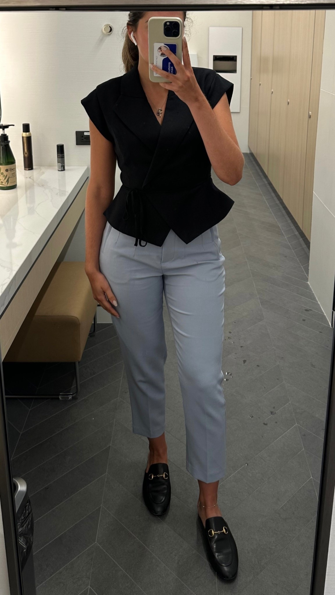 New favorite vest for the office 

#LTKStyleTip #LTKWorkwear