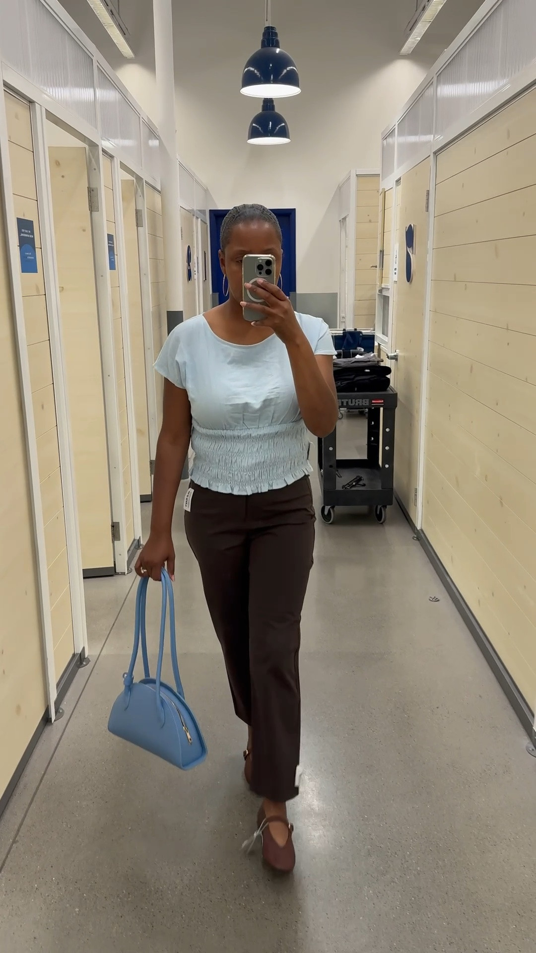 Work outfit

#LTKootd #LTKOver40 #LTKMidsize