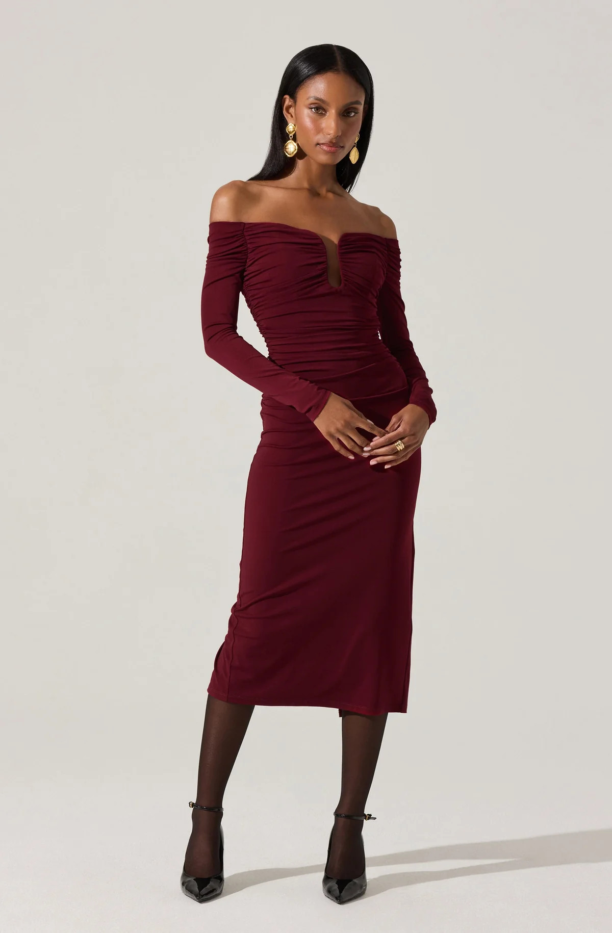 Lovinia Ruched Off Shoulder Dress | ASTR The Label (US)