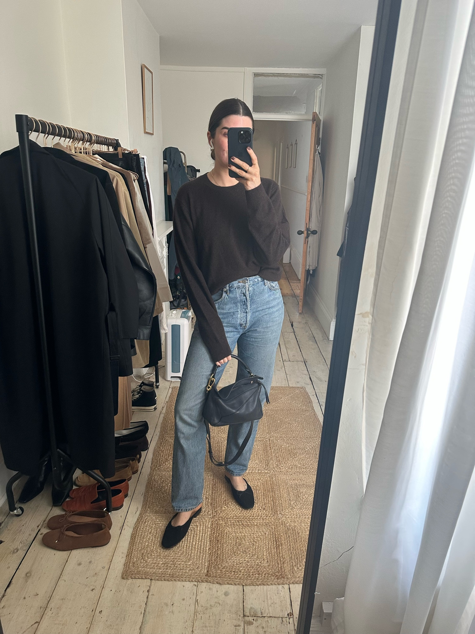 Threw this outfit on to run a few errands 👖

#LTKeurope #LTKfindsunder100 #LTKstyletip