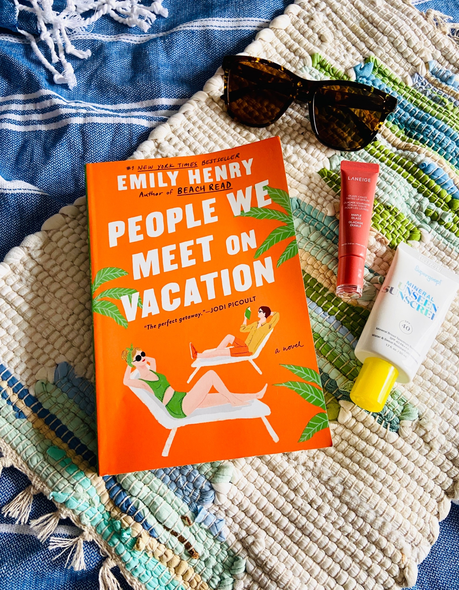 It’s official - my current read is a Netflix movie and I can honestly say it’s really really good. 🧡 



#LTKHome #LTKFindsUnder50 #LTKSaleAlert