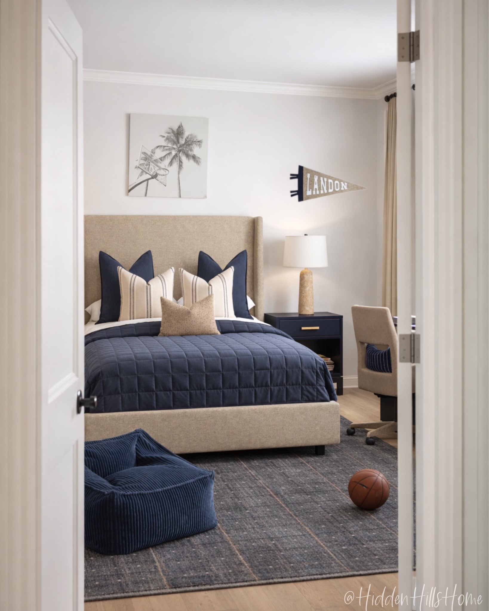 Teen boys bedroom decor mood board, boys room design, home decor ideas, masculine bedroom, boys room inspiration #bed #teen

#LTKHome #LTKSaleAlert #LTKKids