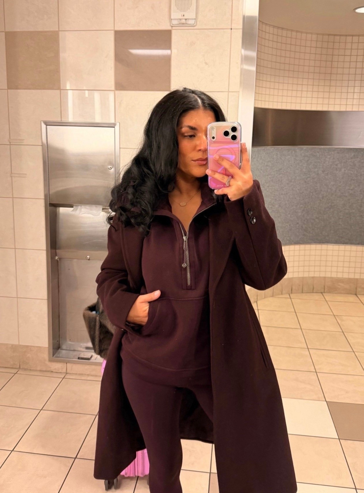 Cozy layers but still put together 🤎✨

#set #women #travelessentials

#LTKootd #LTKstorytime #LTKdayinmylife