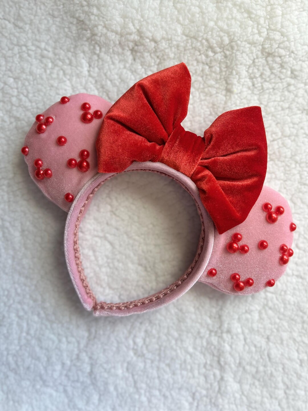 Valentines Pearl Minnie Ears , Red and Pink Velvet Pearls Ears - Etsy | Etsy (US)