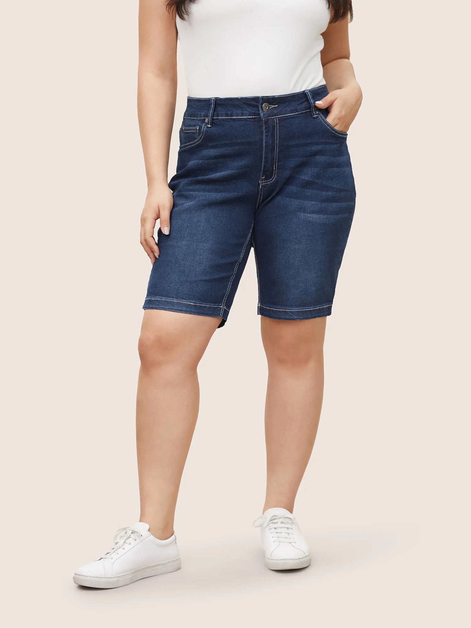 Very Stretchy High Rise Dark Wash Denim Shorts | Bloomchic
