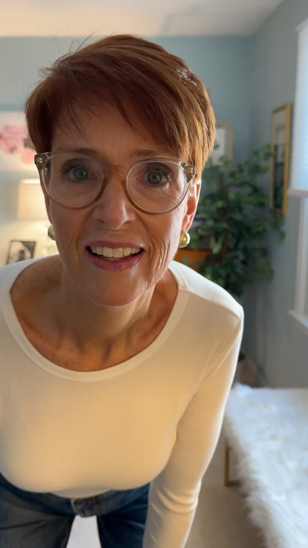 Full Try on: Loft Rivete Denim
High rise straight 
Size 29 talll Kept

#LTKootd #LTKOver40 #LTKTall