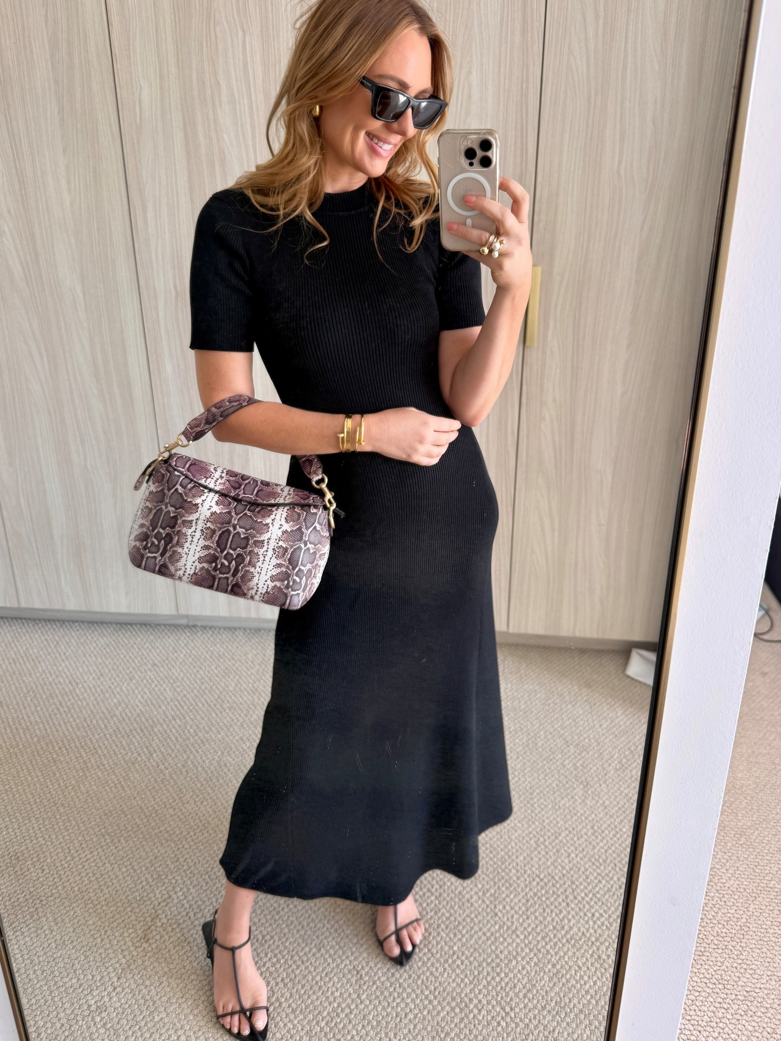 Office workwear style - professional, polished and put together! Wearing size 8!

#LTKstyletip #LTKdresses #LTKworkwear